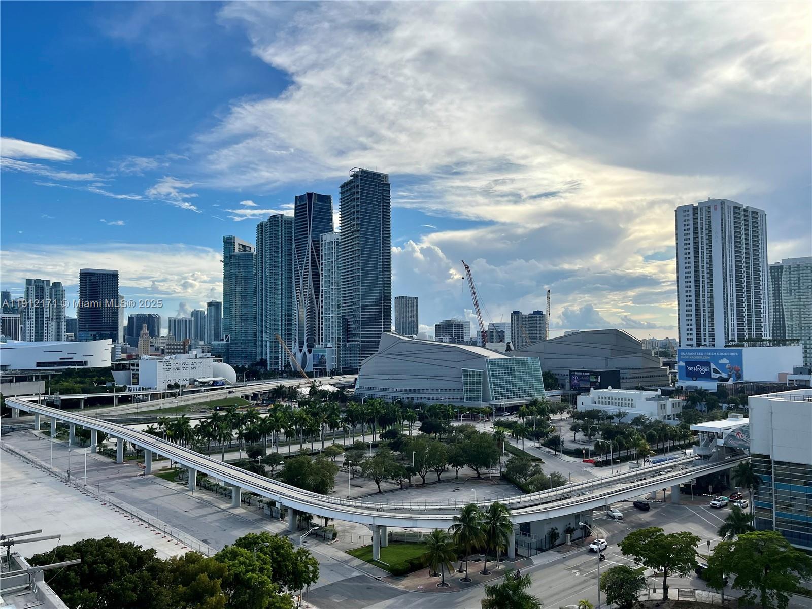 VENETIA CONDO - Residential