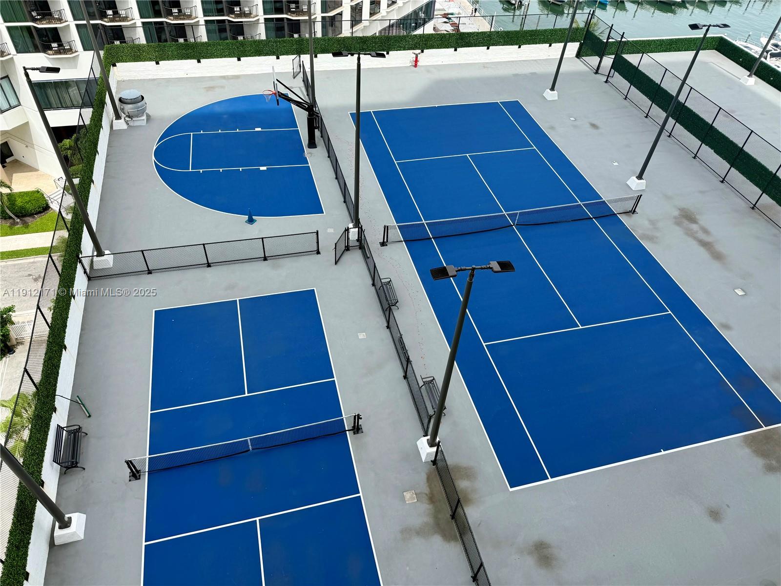 VENETIA CONDO - Residential