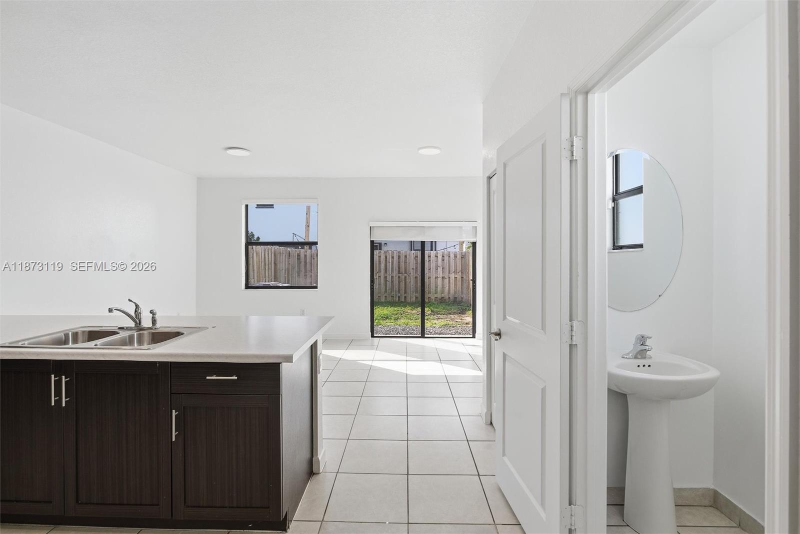 PINE ISLE - Residential