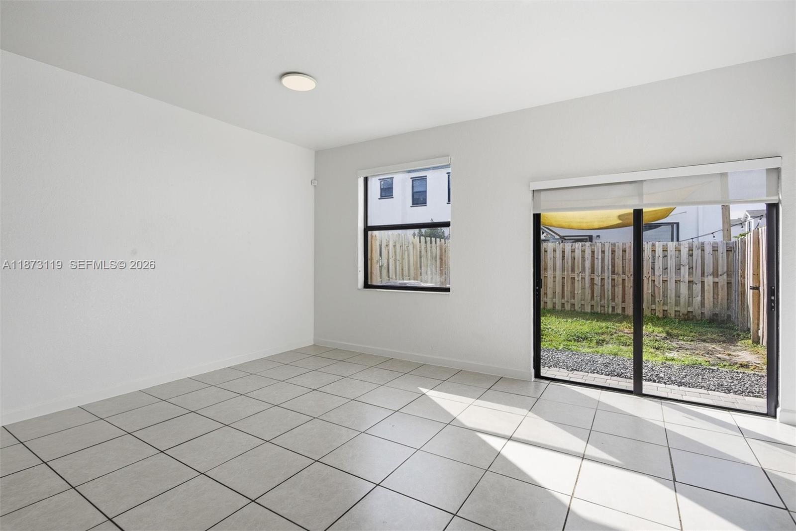 PINE ISLE - Residential