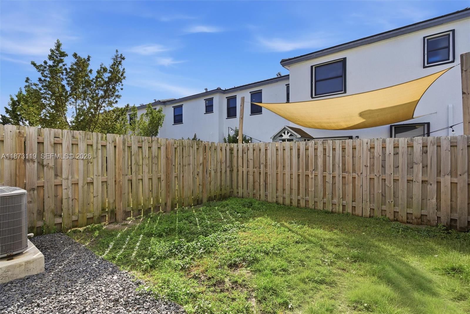 PINE ISLE - Residential