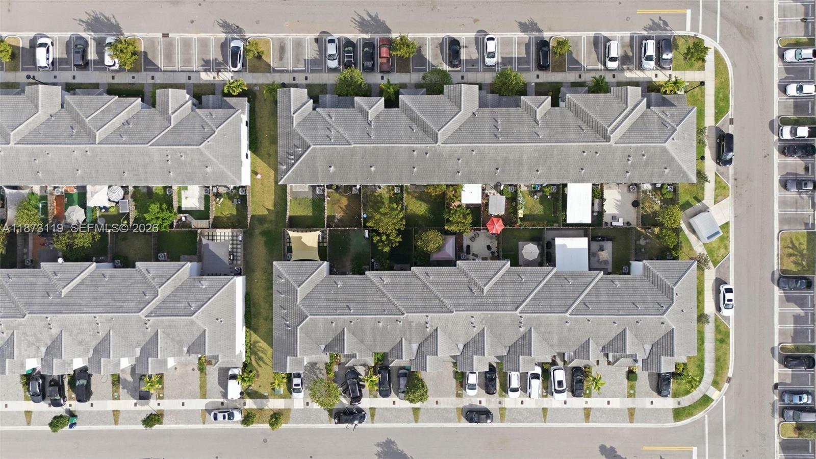 PINE ISLE - Residential