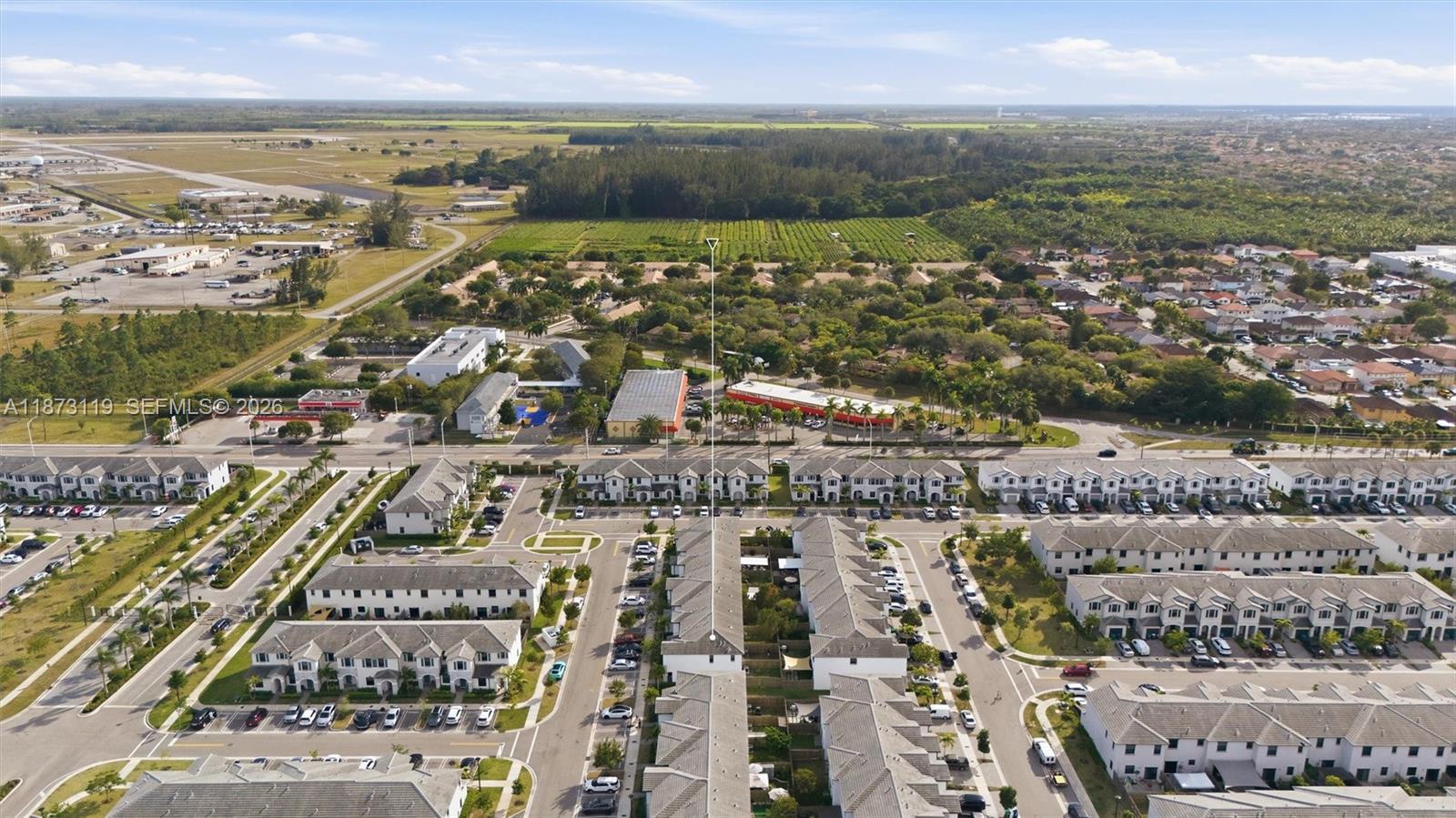 PINE ISLE - Residential