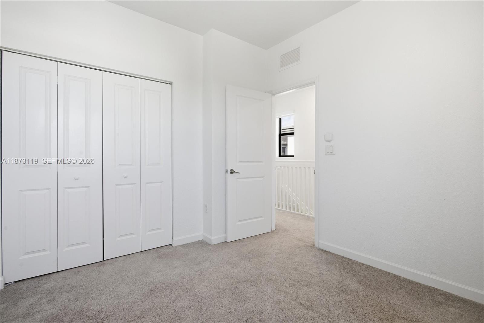 PINE ISLE - Residential