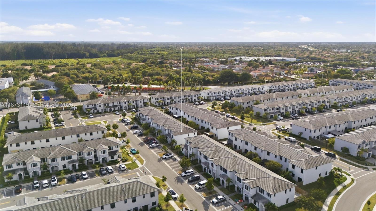 PINE ISLE - Residential