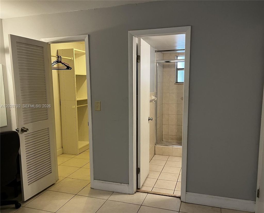 Photo of 7000 Nova Dr #103E, Davie, FL 33317 (MLS # A12028792)