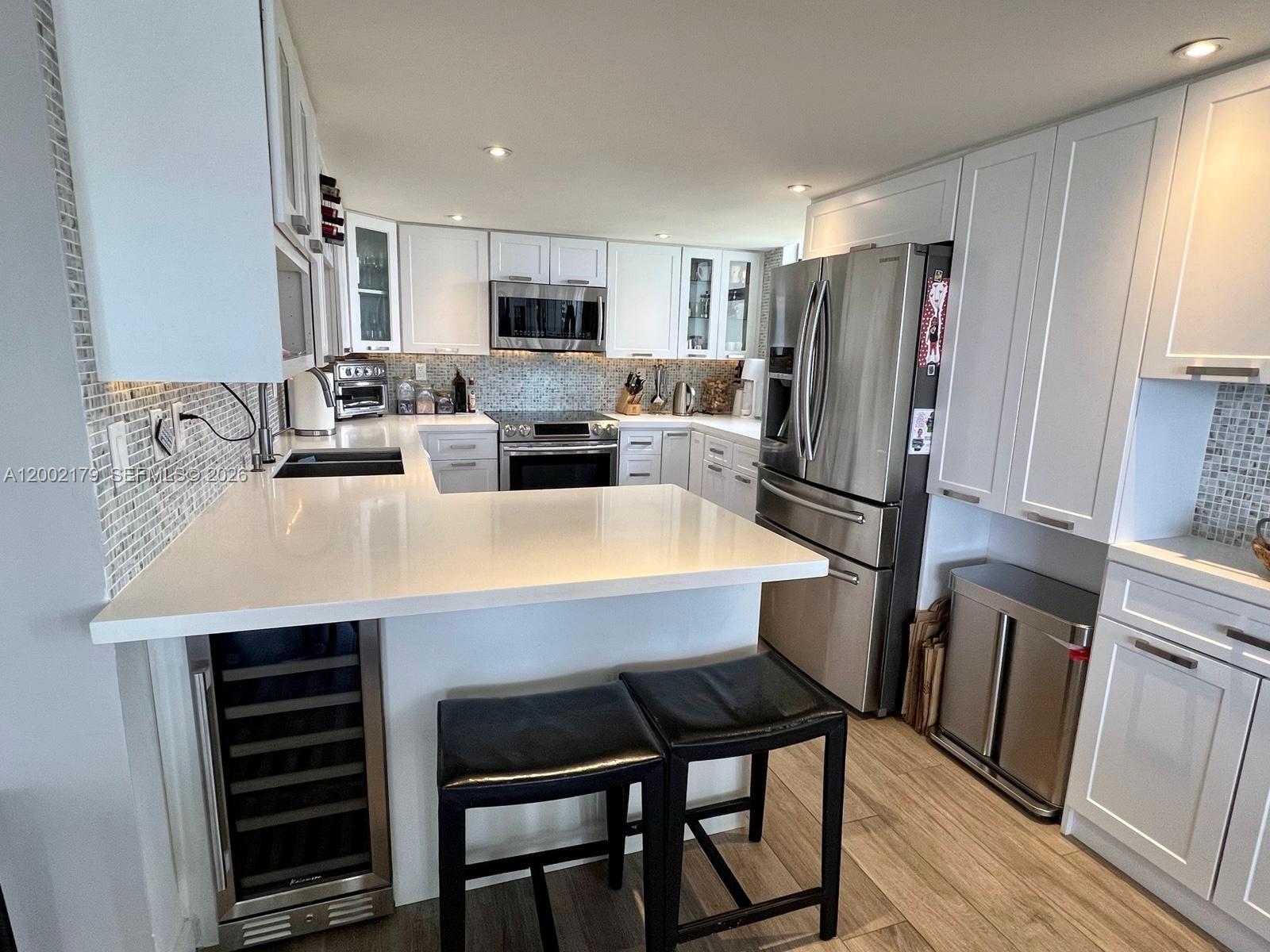 1901 Brickell Ave B1809