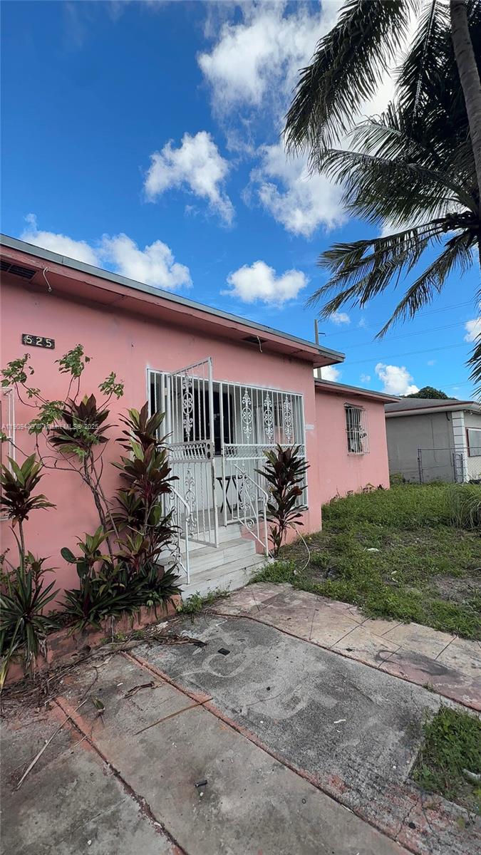 ALHAMBRA HEIGHTS - Residential