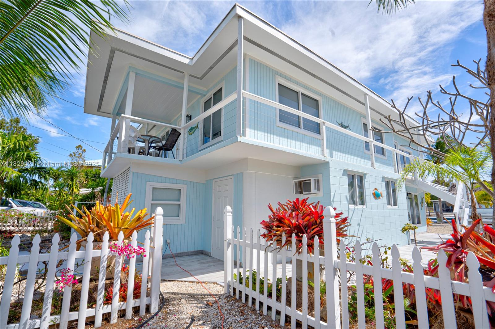 Rental in Paradise!!! This Completely UPDATED 2 Bedroom/1 Bath with a 75 Ft Concrete Dock, Tiki Hut & Hot Tub, Plus Utilities. Quick Direct access to Bay & Ocean. Beautiful Homeowners Park on the Bay with a Beach & Boat Ramp. Centrally located near Shopping, Schools, Restaurants and more.