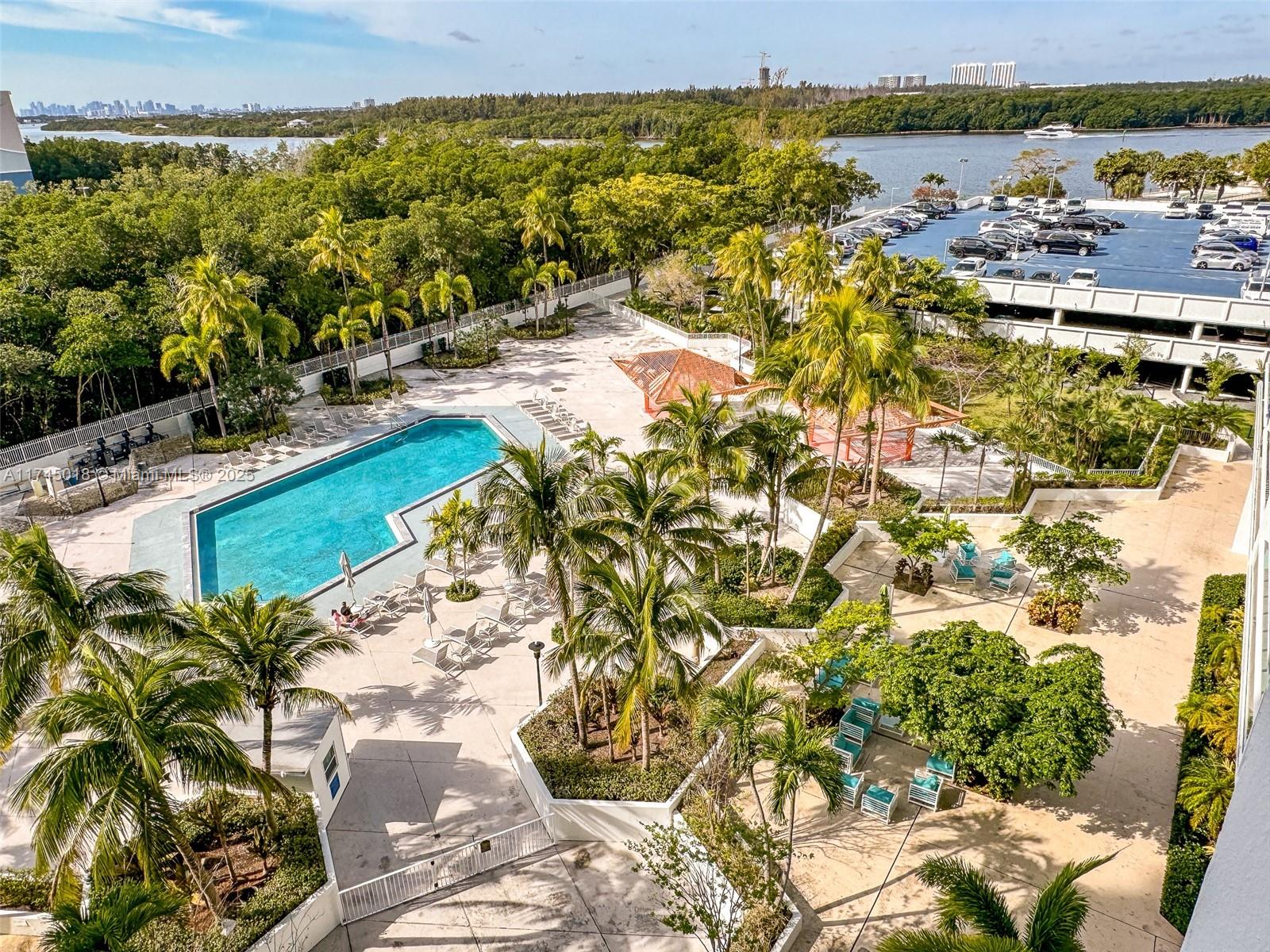 ARLEN HOUSE EAST CONDO - Residential