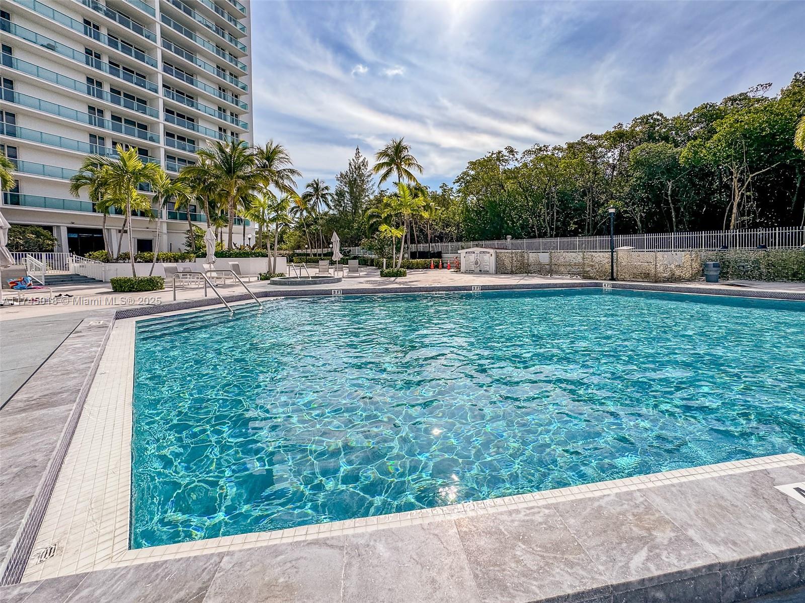 ARLEN HOUSE EAST CONDO - Residential