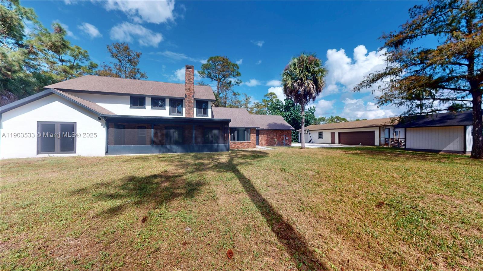 LOXAHATCHEE GROVES - Residential