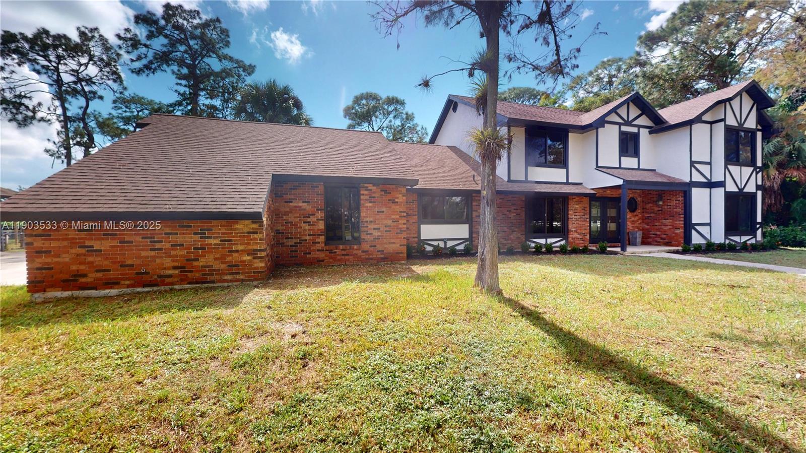 LOXAHATCHEE GROVES - Residential