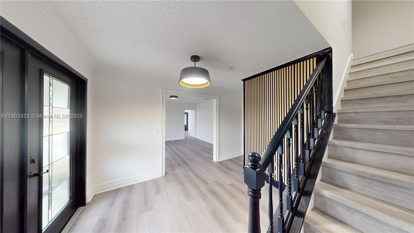 LOXAHATCHEE GROVES - Residential