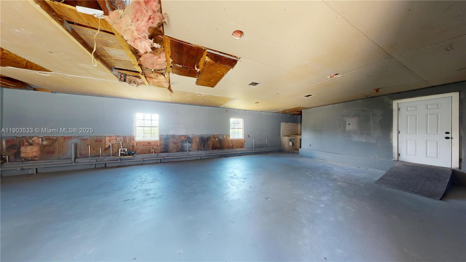 LOXAHATCHEE GROVES - Residential