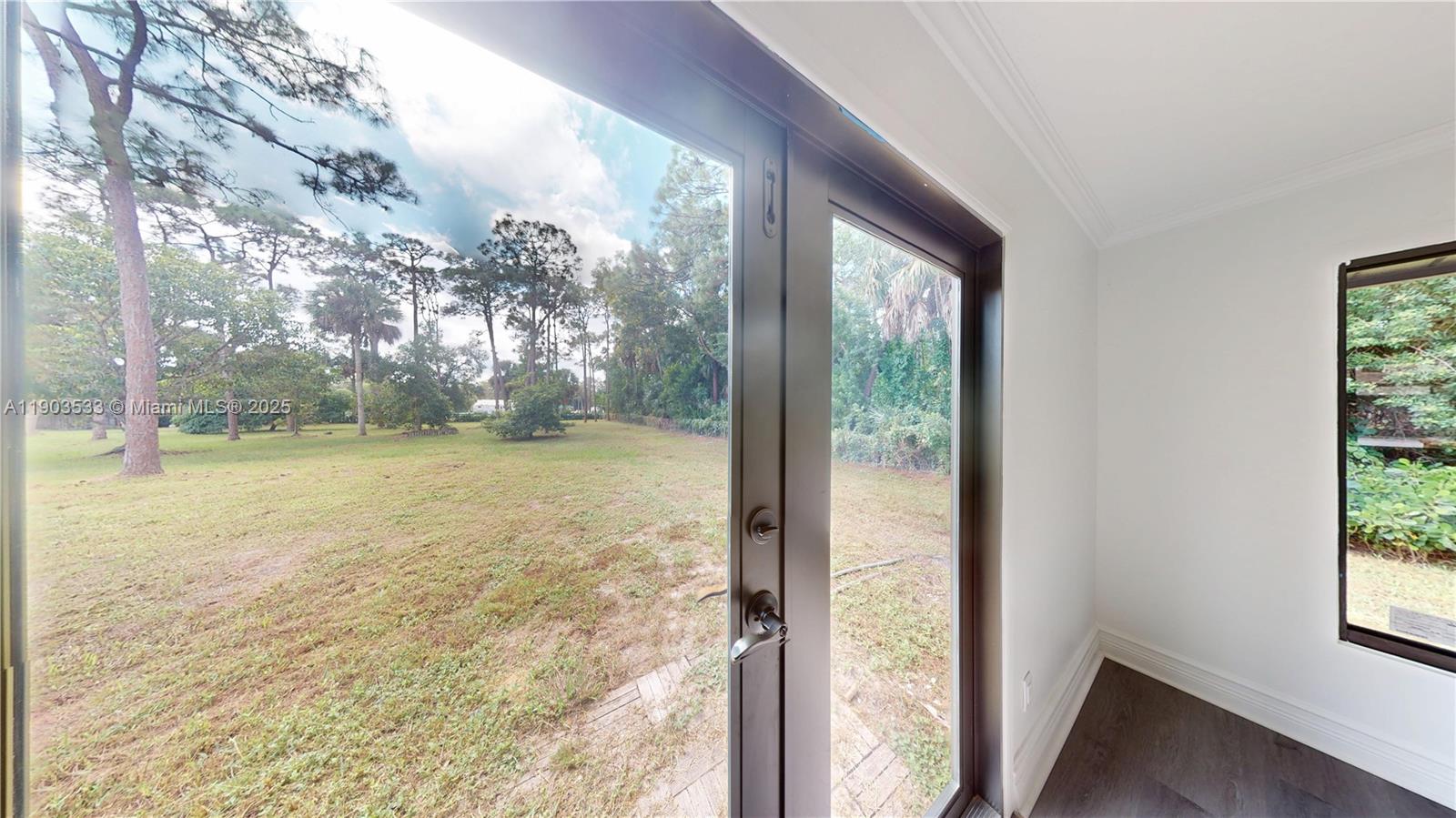 LOXAHATCHEE GROVES - Residential