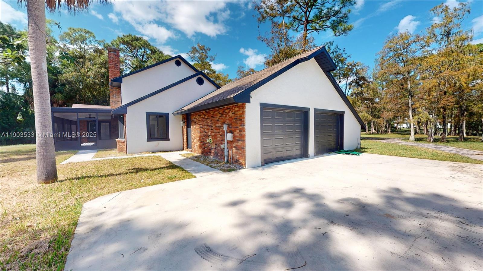 LOXAHATCHEE GROVES - Residential