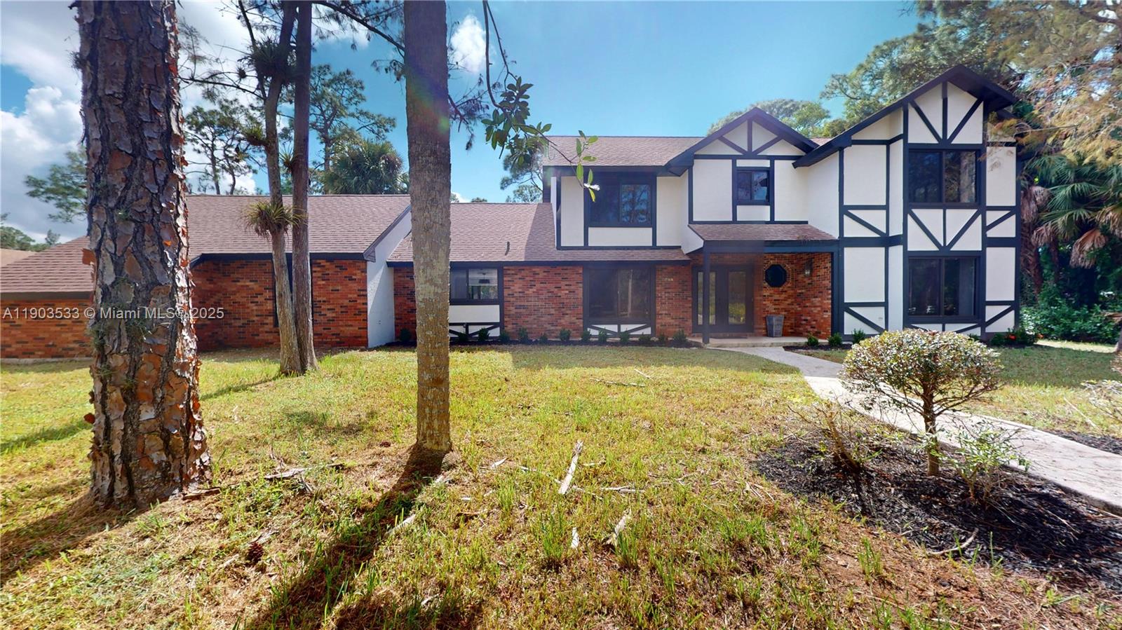 LOXAHATCHEE GROVES - Residential