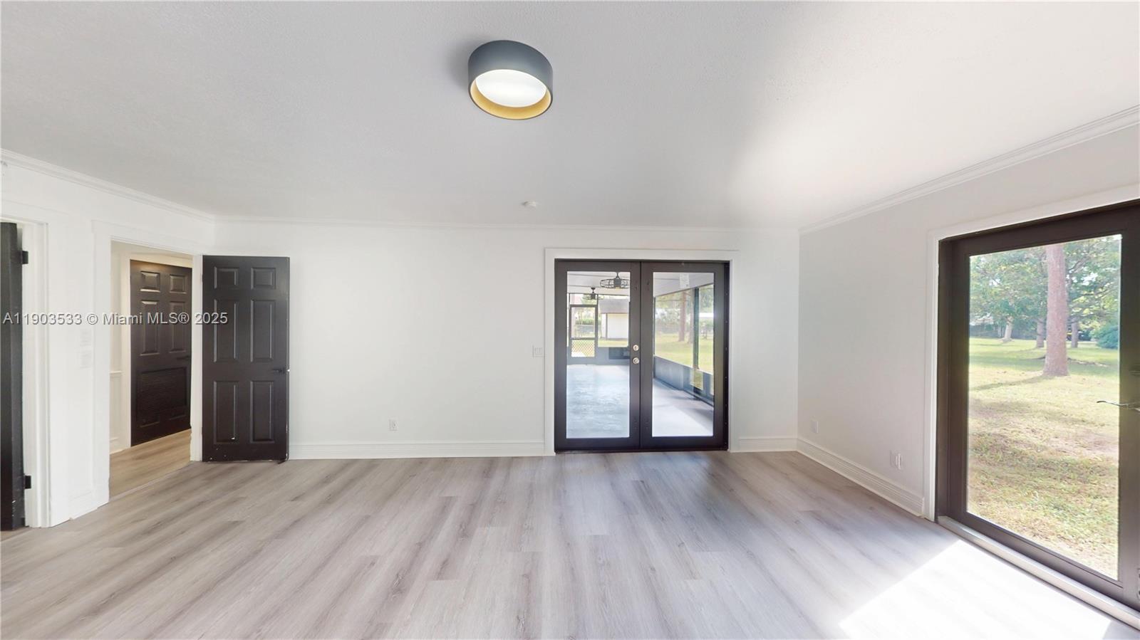 LOXAHATCHEE GROVES - Residential