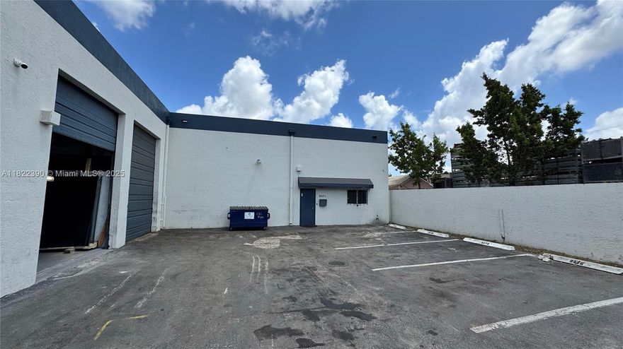 FEATURES:
? +/- 4,068 Sq. Ft. Total Size
? +/- 407 Sq. Ft. Office
? +/- 3,661 Sq. Ft. Warehouse
? One (1) Street Level Loading Door
? 16’ Clear Ceiling Height
? Zoning IU-2
? Opportunity Zone