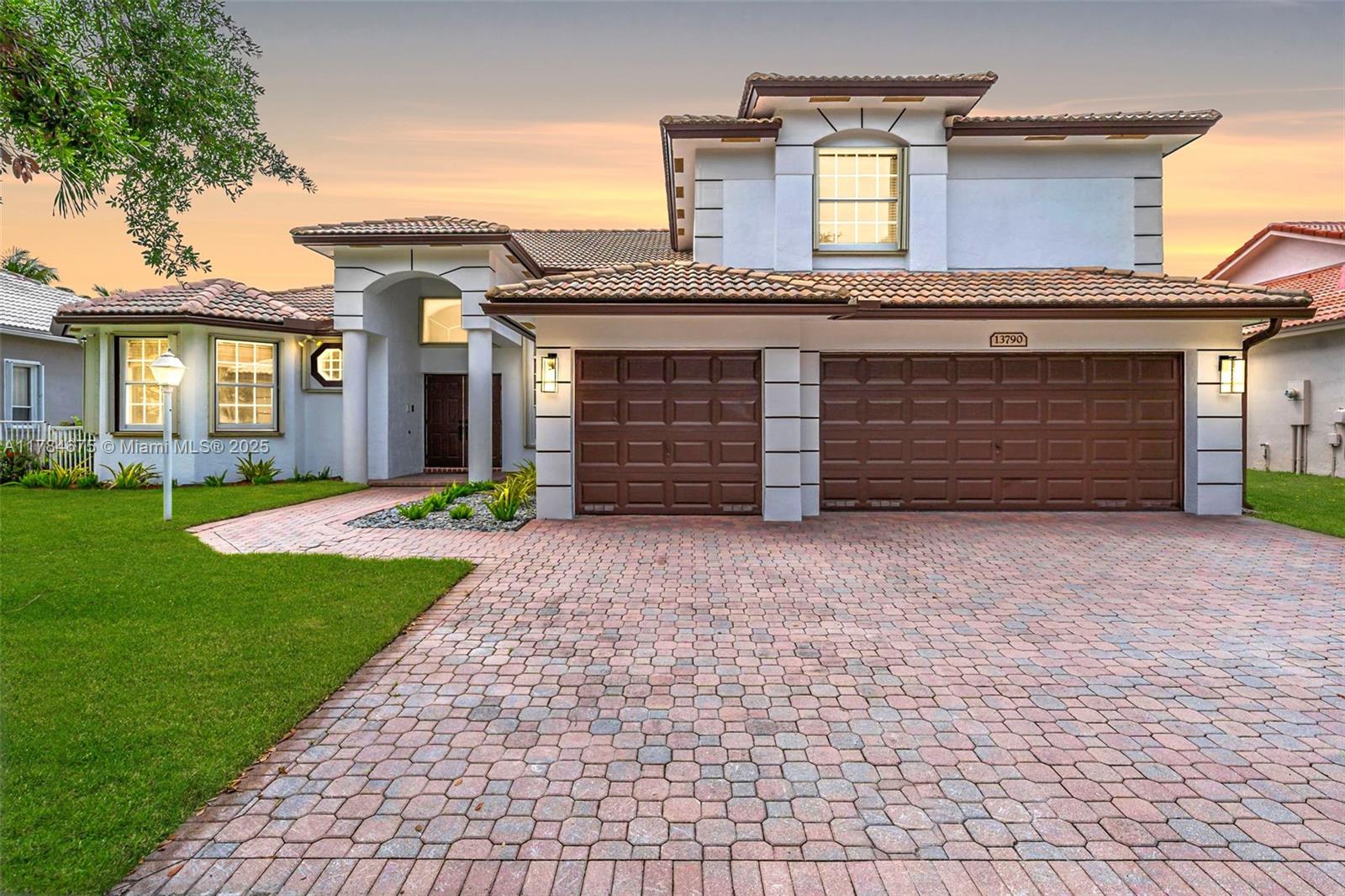 Rental Property at 13790 Nw 20th St  , Pembroke Pines, Miami-Dade County, Florida - Bedrooms: 5 
Bathrooms: 4  - $6,500 MO.