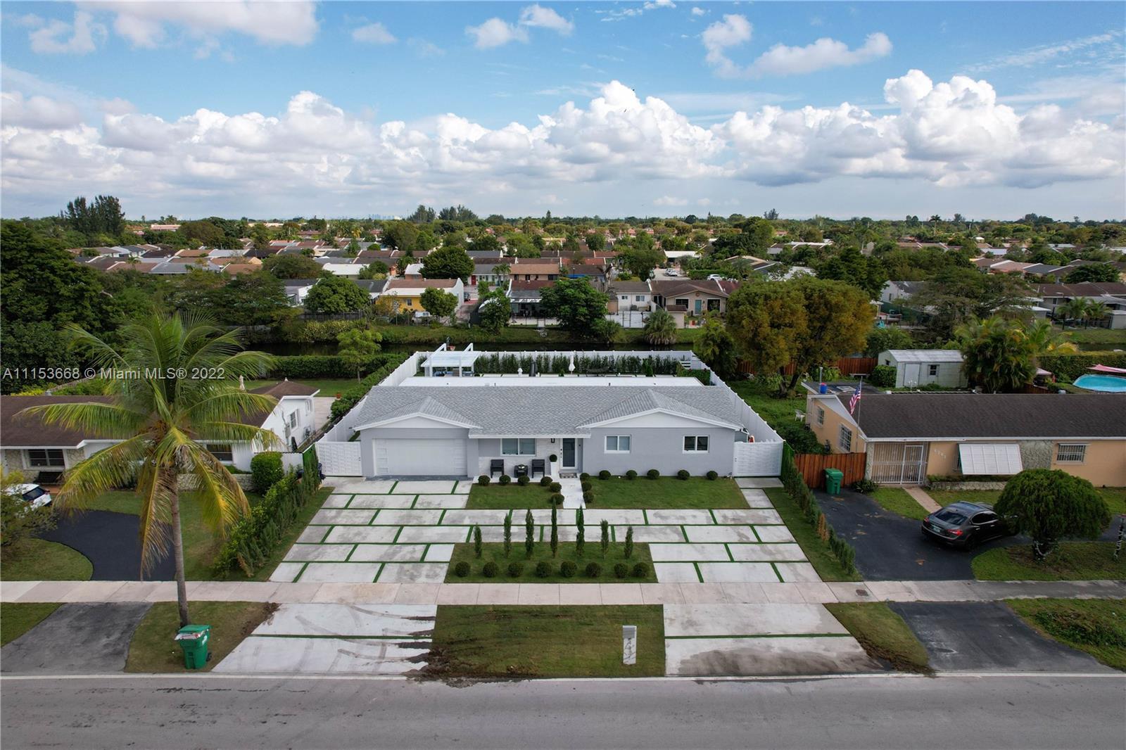 ROYALE GREEN SEC FOUR - Residential