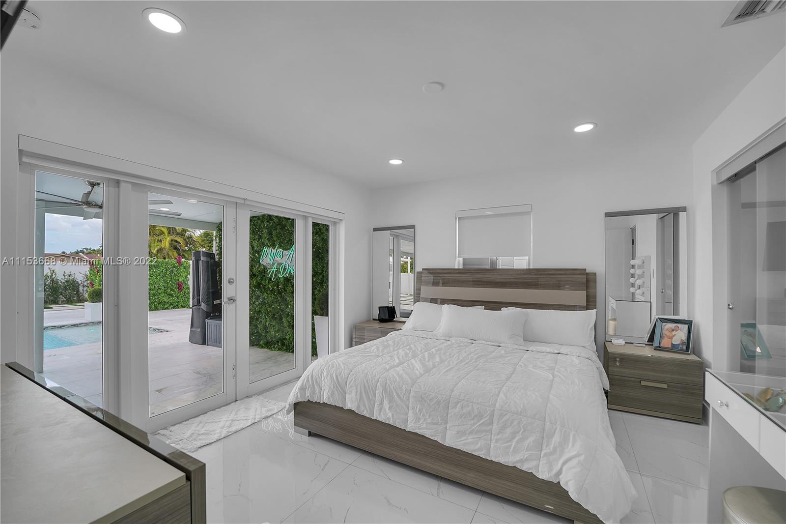 ROYALE GREEN SEC FOUR - Residential