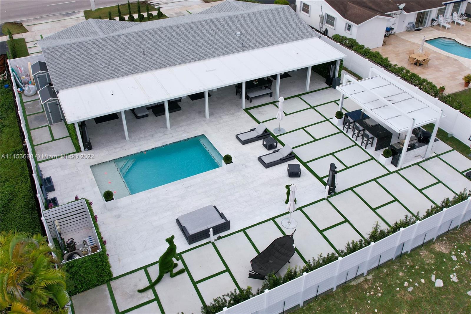 ROYALE GREEN SEC FOUR - Residential