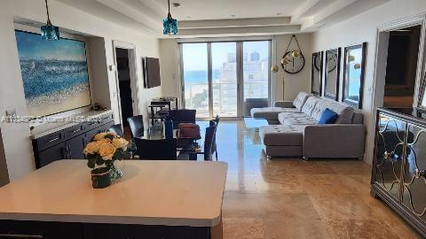 Photo 7 of 31 of 5701 Collins Ave PH14 condo