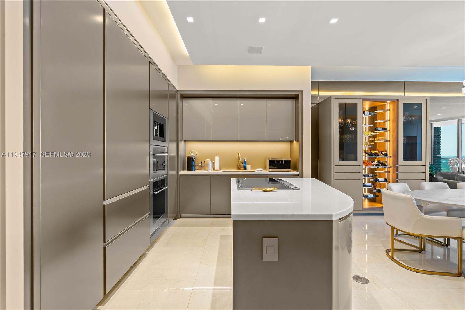 18975 COLLINS CONDO - Residential