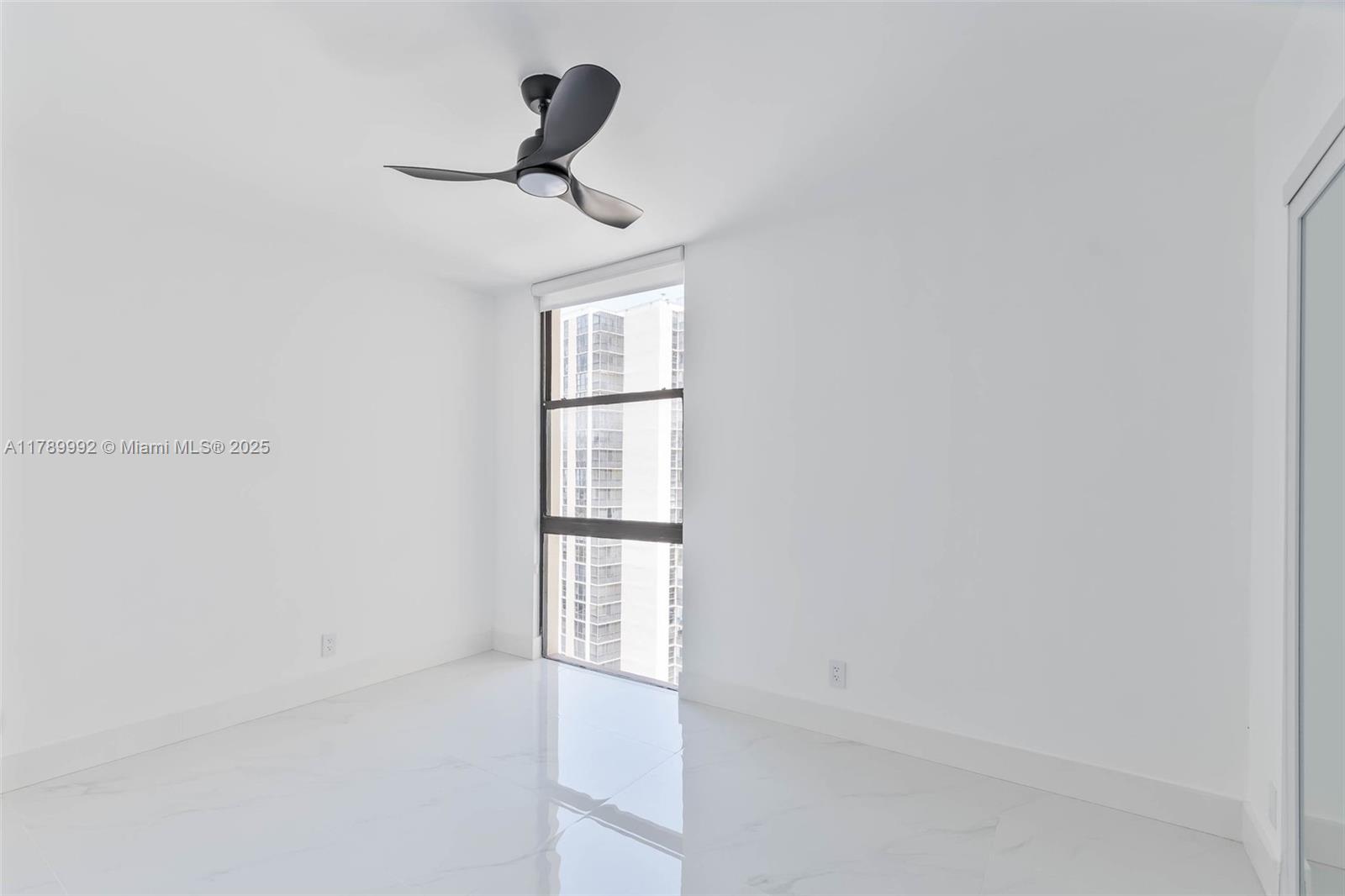 CORONADO CONDO- TOWER II - Residential