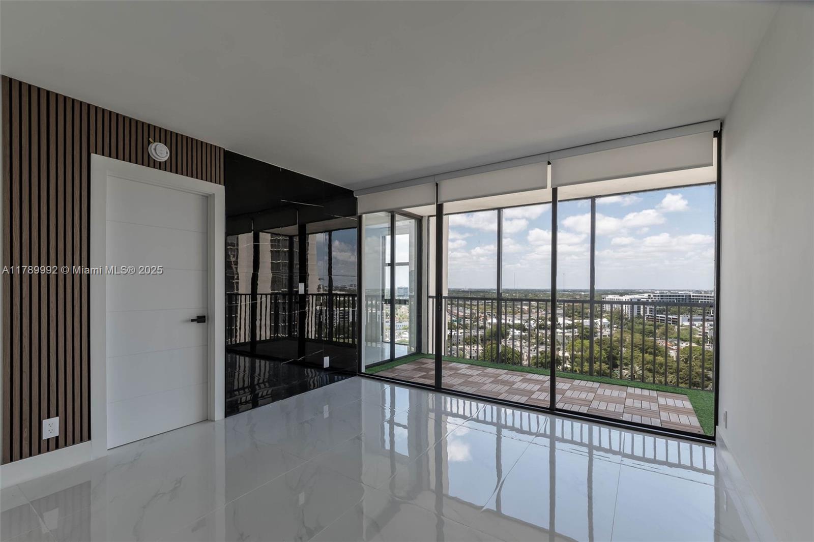 CORONADO CONDO- TOWER II - Residential