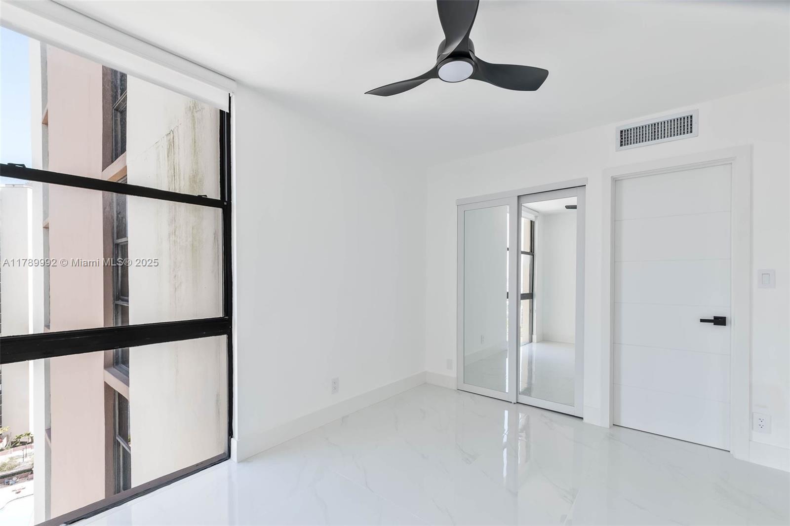 CORONADO CONDO- TOWER II - Residential