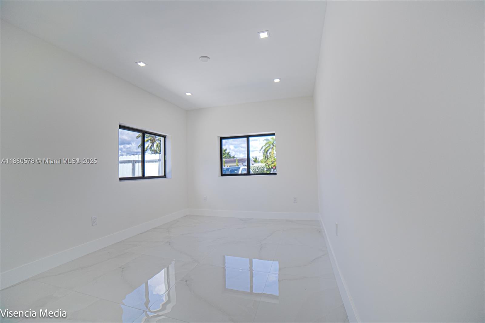 4TH ADDN TO PALM SPRINGS - Residential