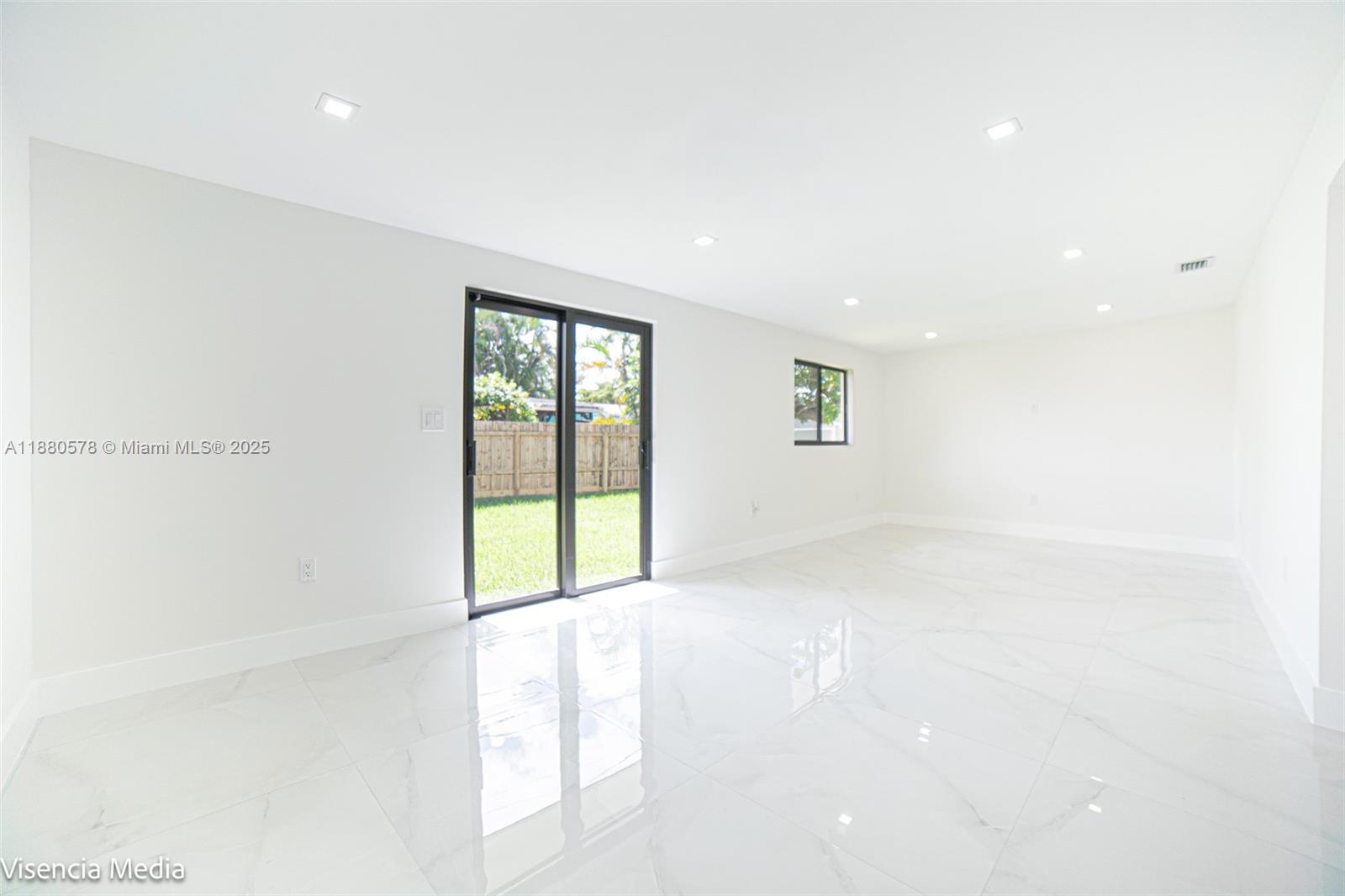 4TH ADDN TO PALM SPRINGS - Residential