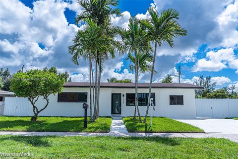 6320 NW 113th Ter Hialeah FL 33012