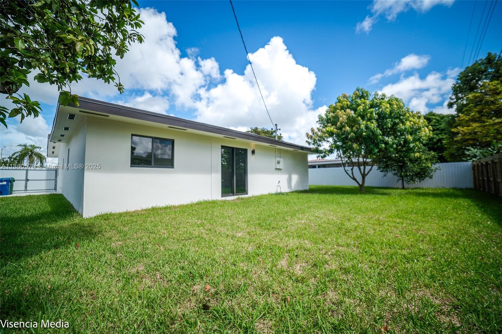 4TH ADDN TO PALM SPRINGS - Residential