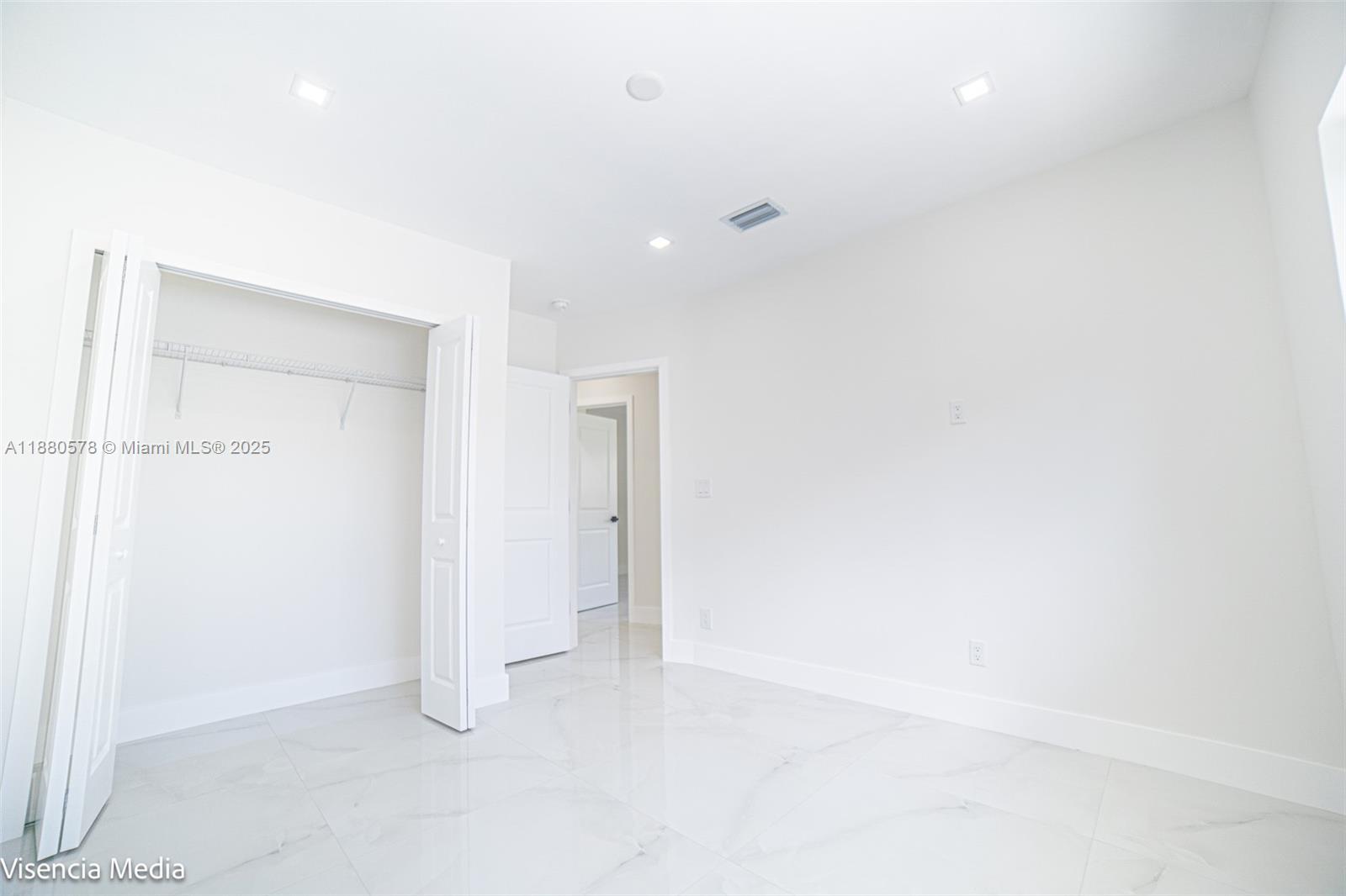 4TH ADDN TO PALM SPRINGS - Residential