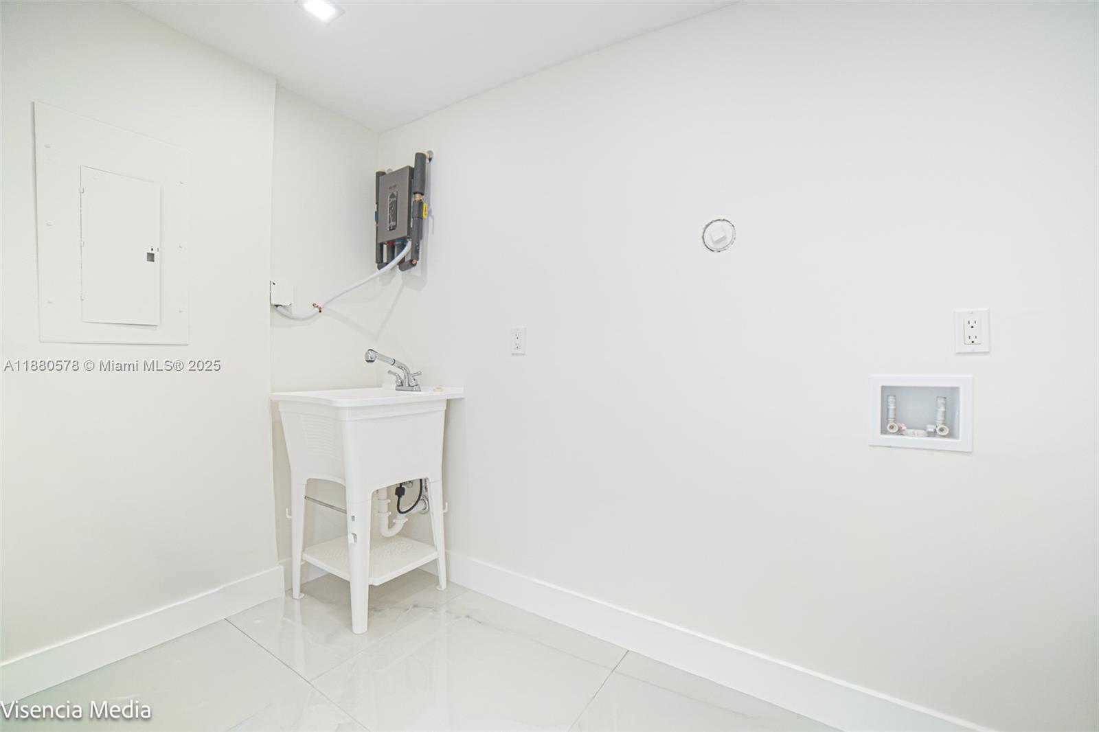 4TH ADDN TO PALM SPRINGS - Residential