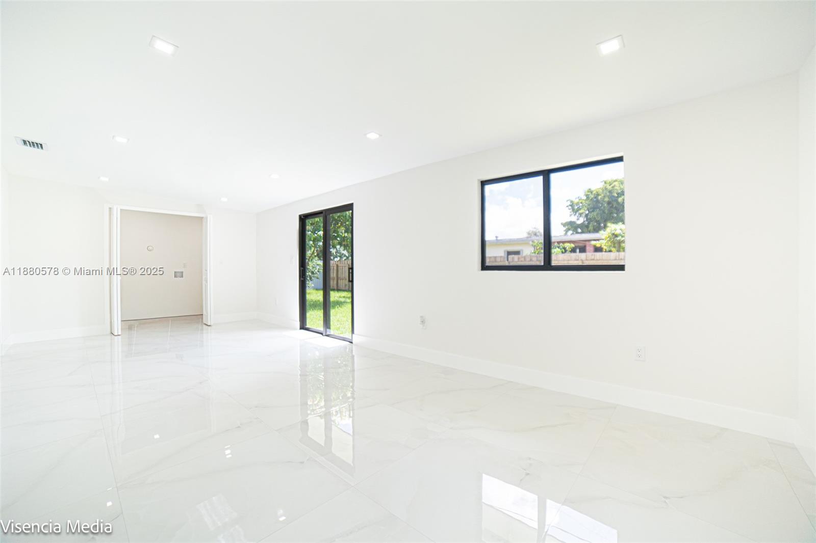 4TH ADDN TO PALM SPRINGS - Residential