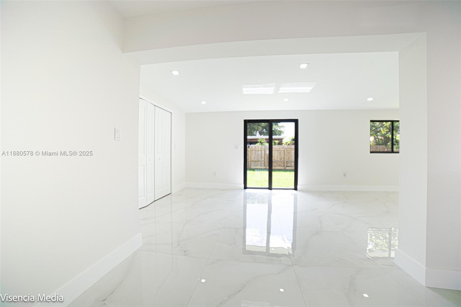 4TH ADDN TO PALM SPRINGS - Residential