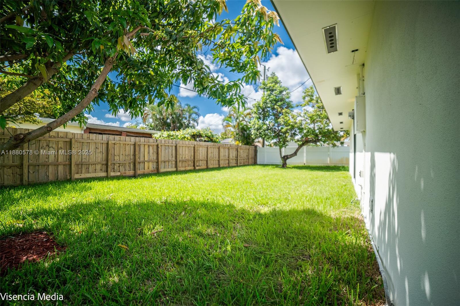 4TH ADDN TO PALM SPRINGS - Residential