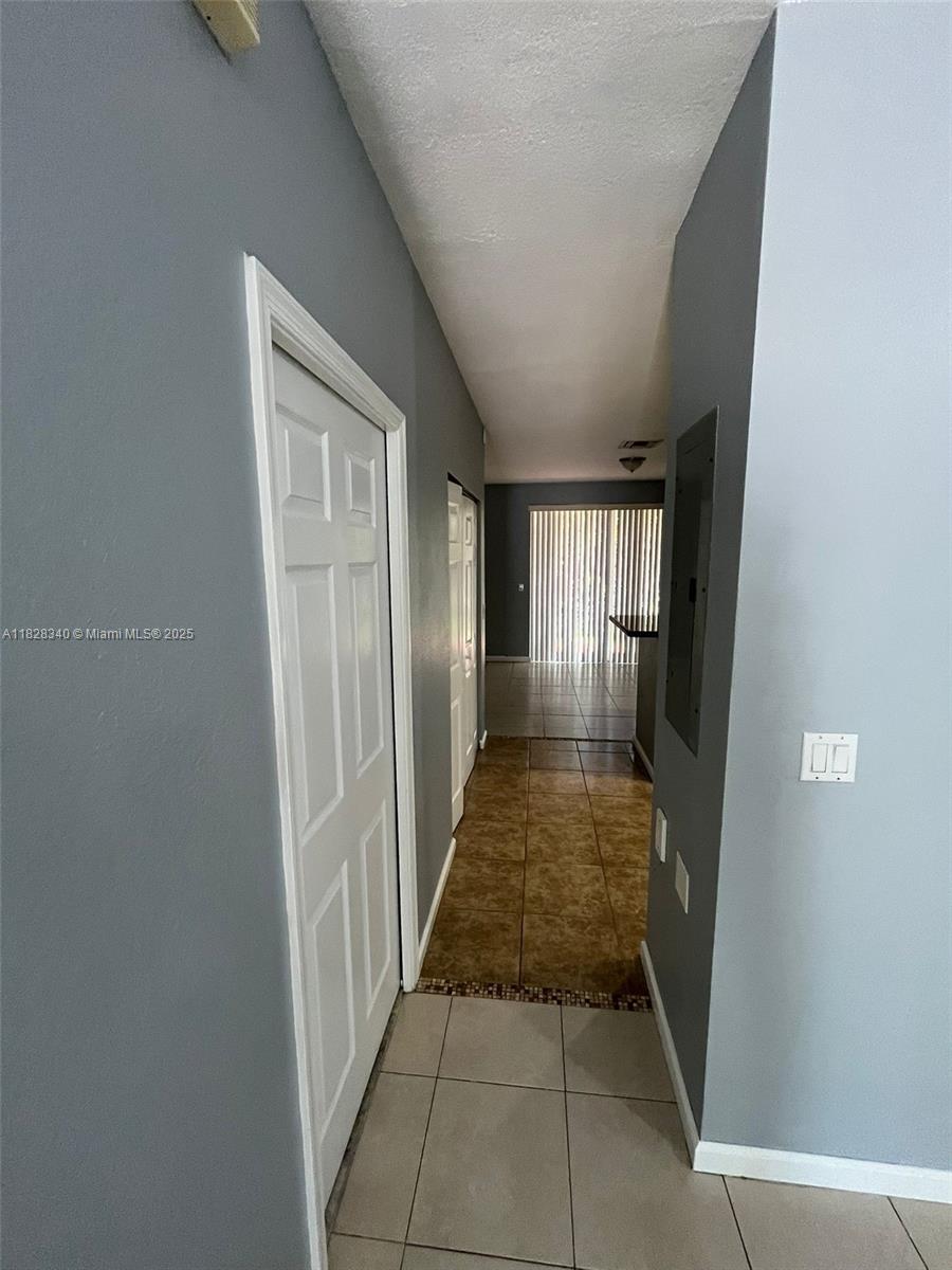 2539 SW 82nd Ave 102