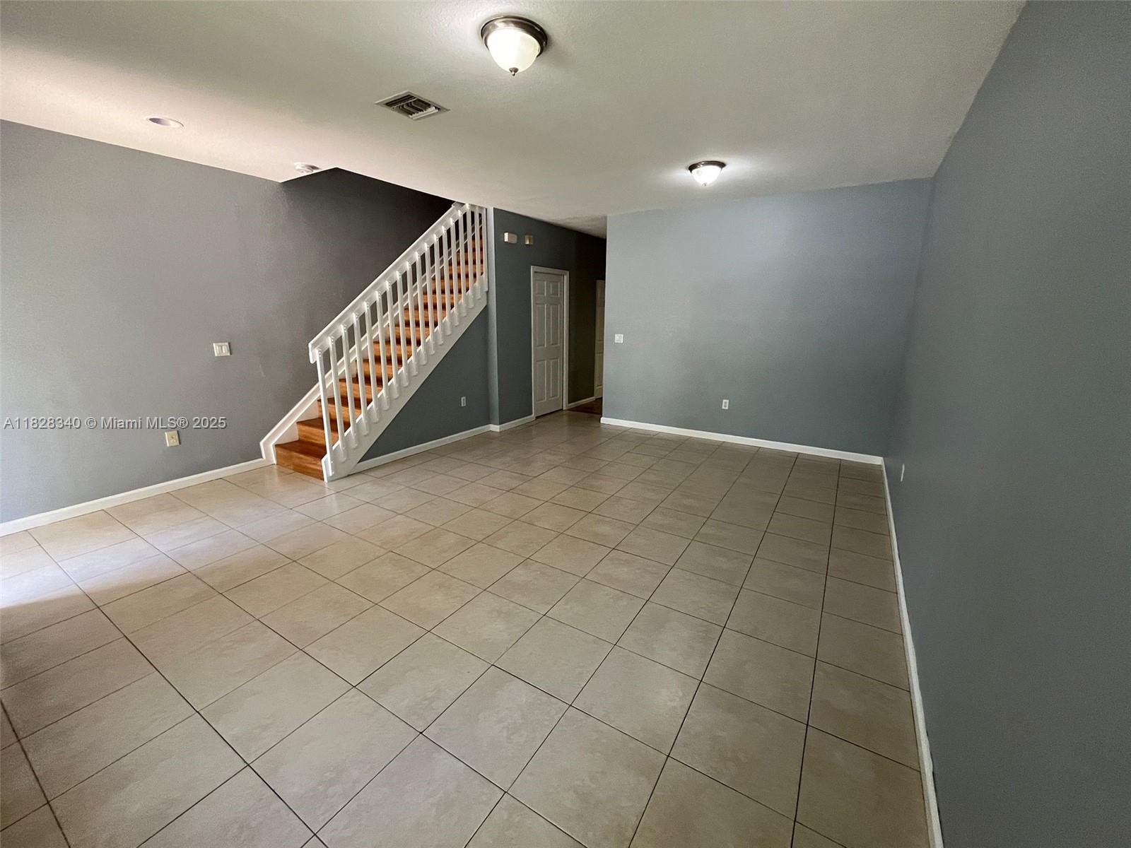 2539 SW 82nd Ave 102