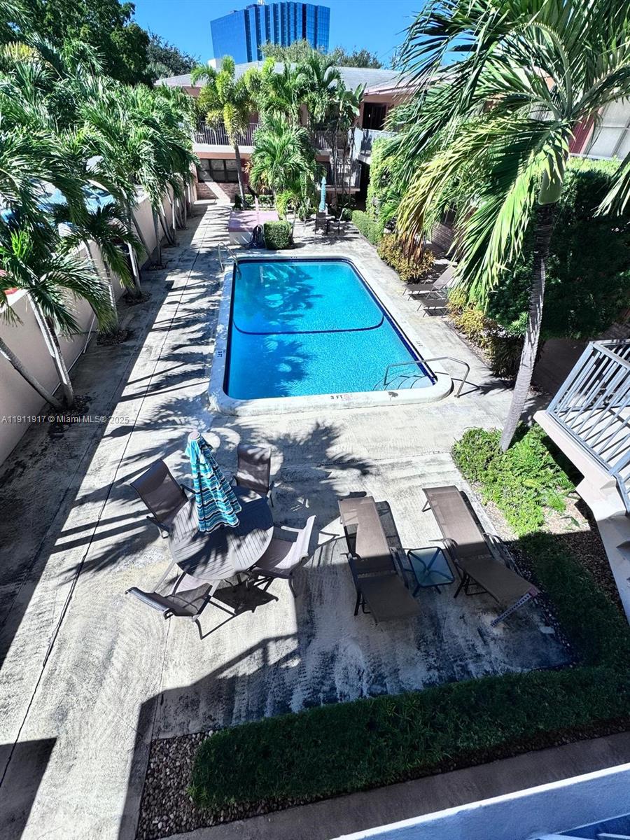 ASPEN HOUSE CONDO - Residential Lease