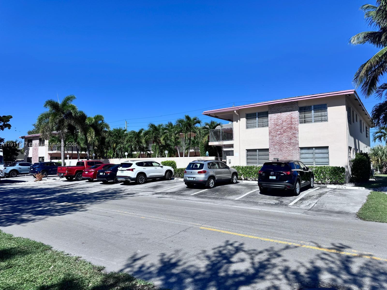 ASPEN HOUSE CONDO - Residential Lease