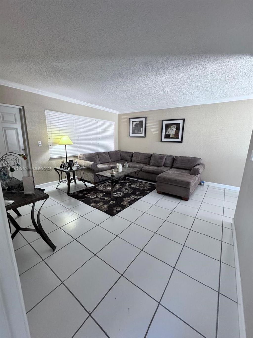 Photo of 2451 NE 49th St #213, Fort Lauderdale, FL 33308 (MLS # A11911917)