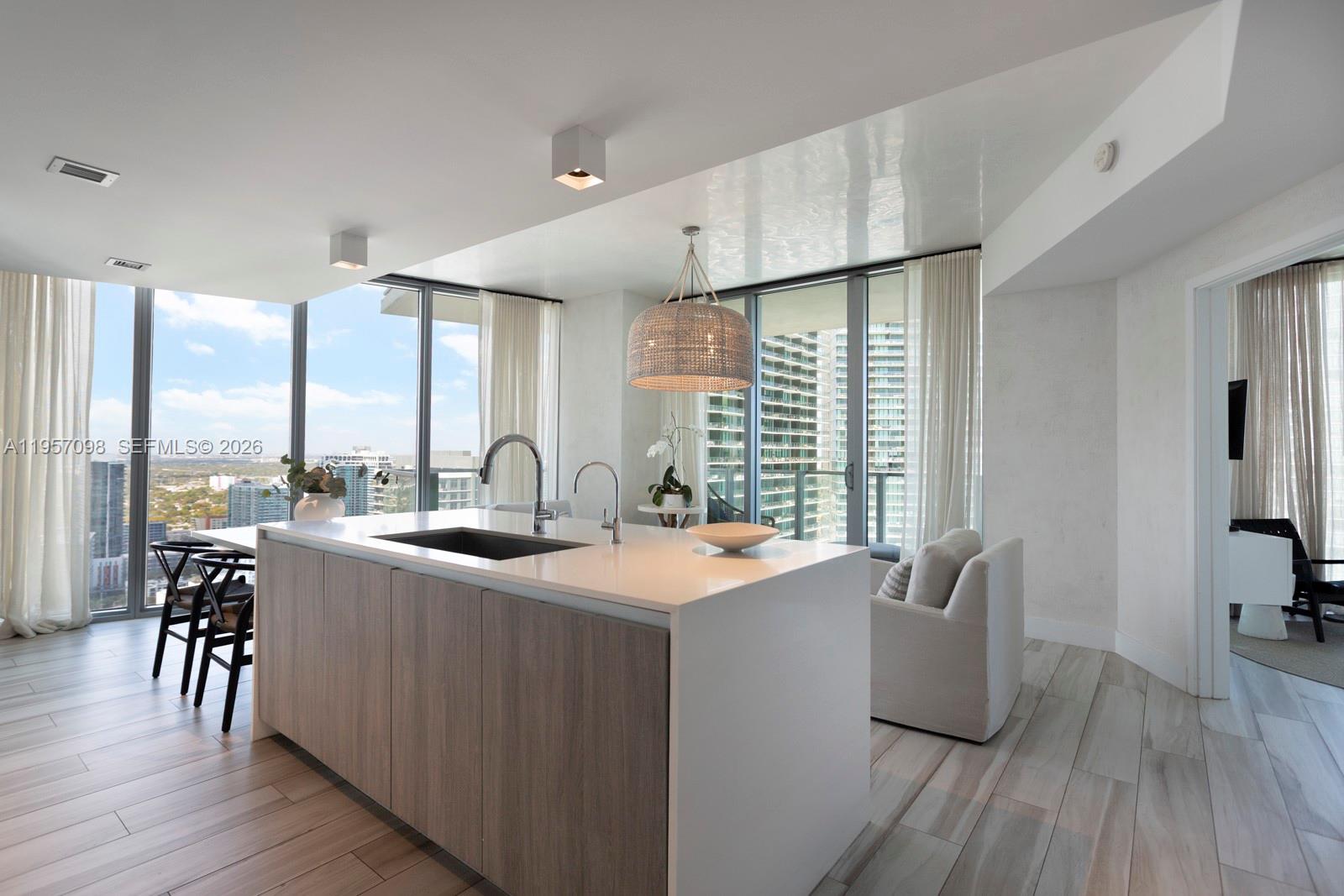 BISCAYNE BEACH CONDO - Residential