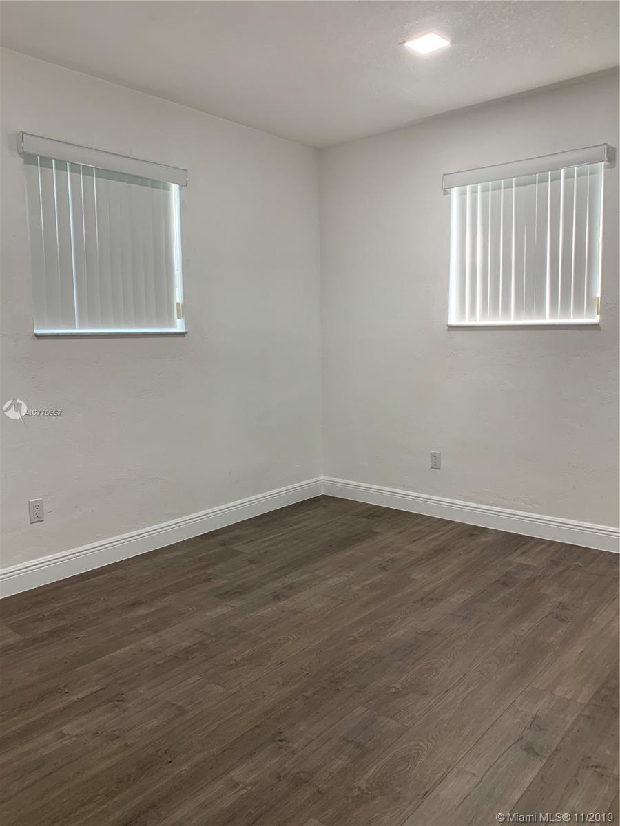 REPLAT OF PORTIONS OF RIC - Residential