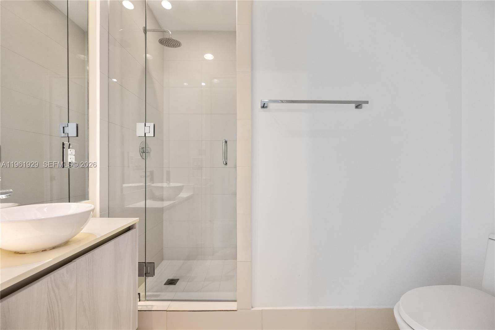 GRAN PARAISO CONDO - Residential